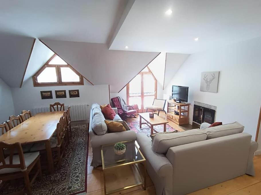 Balaitus Petfriendly - Arafita Apartamentos Sallent de Gállego Dış mekan fotoğraf