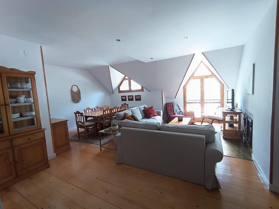 Balaitus Petfriendly - Arafita Apartamentos Sallent de Gállego Dış mekan fotoğraf