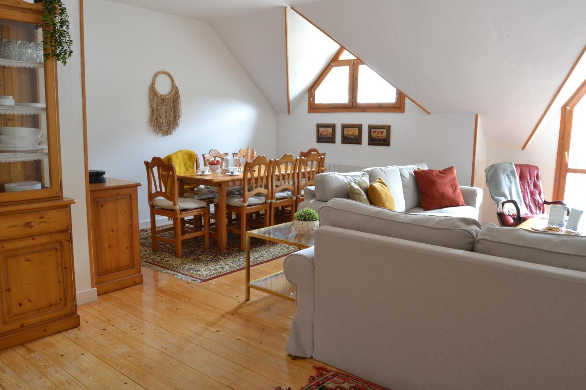 Balaitus Petfriendly - Arafita Apartamentos Sallent de Gállego Dış mekan fotoğraf